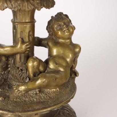 Protector contra salpicaduras en bronce y cerámica