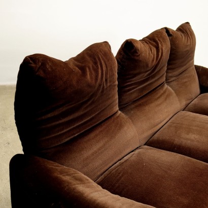 Sofa Maralunga Style Italy 1980s