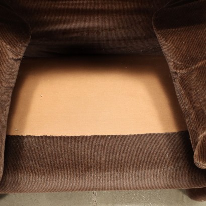 modernariato, modernariato di design, poltrona, poltrona modernariato, poltrona di modernariato, poltrona italiana, poltrona vintage, poltrona anni '60, poltrona design anni 60,Poltrone nello Stile Maralunga Anni 80