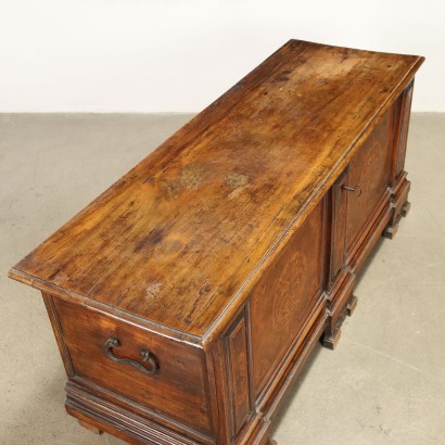 Truhe Barock Nussbaum Italien XVII Jhd