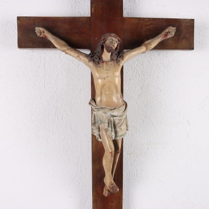 Crucifijo de papel maché con Cristo