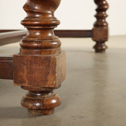Table Walnut Italy XIX Century