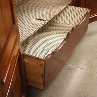 Armoire Umbertino Noyer Italie XIXe Siècle