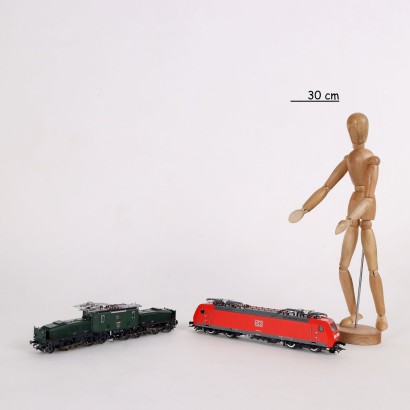 Due Locomotori Roco 63590-63527