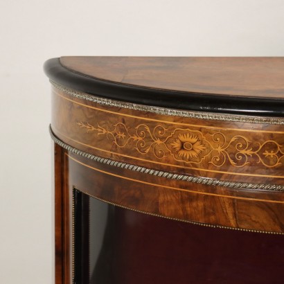 Buffet Victorien en Noyer Angleterre XIXe-XXe Siècle