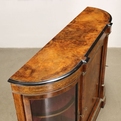 Buffet Victorien en Noyer Angleterre XIXe-XXe Siècle