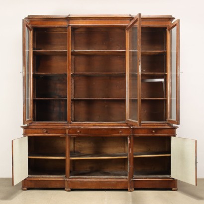 Showcase Umbertino Walnut Italy XIX Century