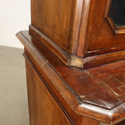 Showcase Umbertino Walnut Italy XIX Century