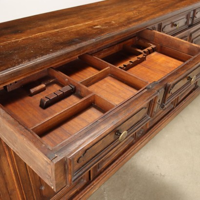 Buffet en Style Noyer Italie XXe Siècle